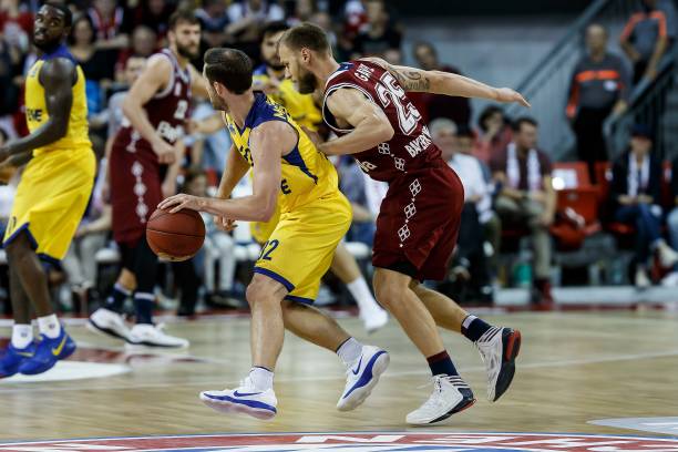 建联的出色 建联的出色